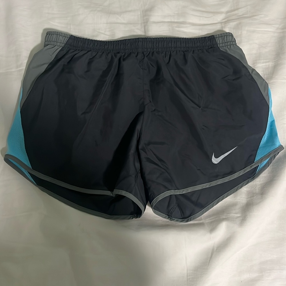 NIKE DRI-FIT LIMITED EDITION Running shorts